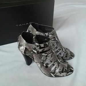 Women's Shoes